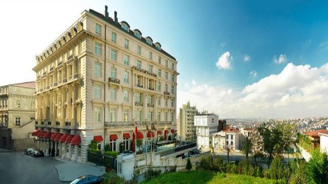 Отель Pera Palace Hotel Jumeirah 5*